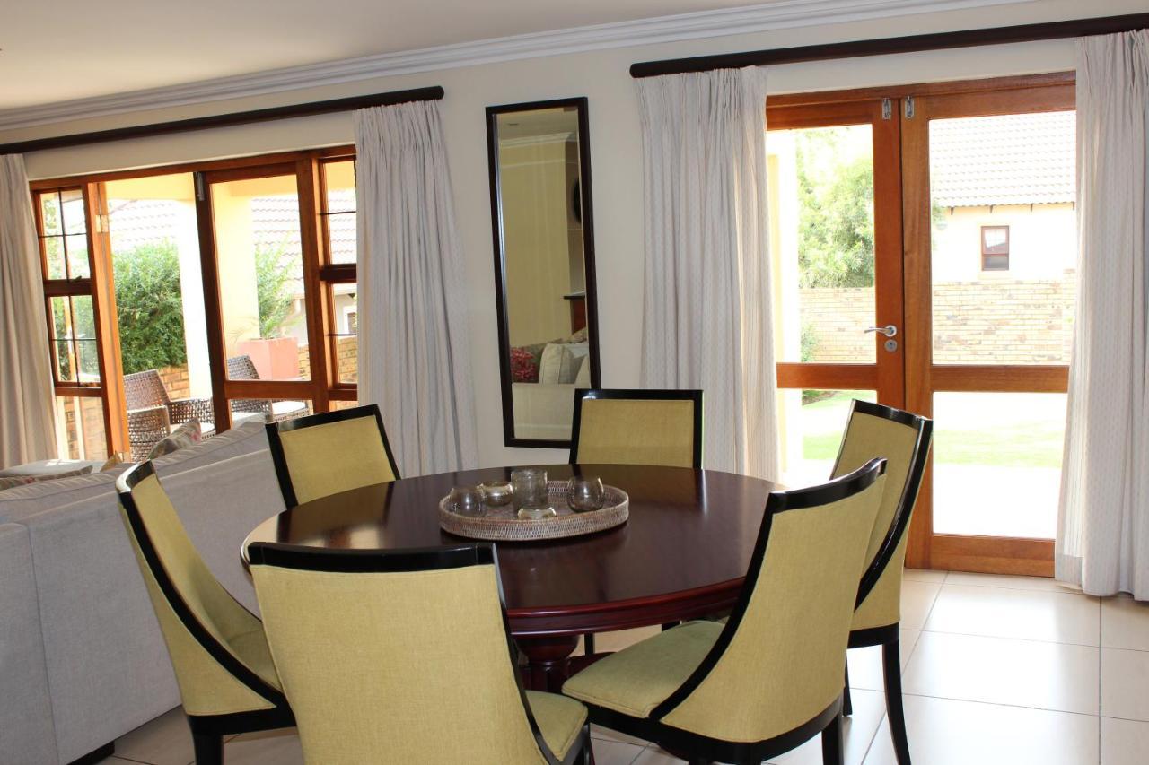Topaz Cove Luxury Villas ايدنفيل المظهر الخارجي الصورة