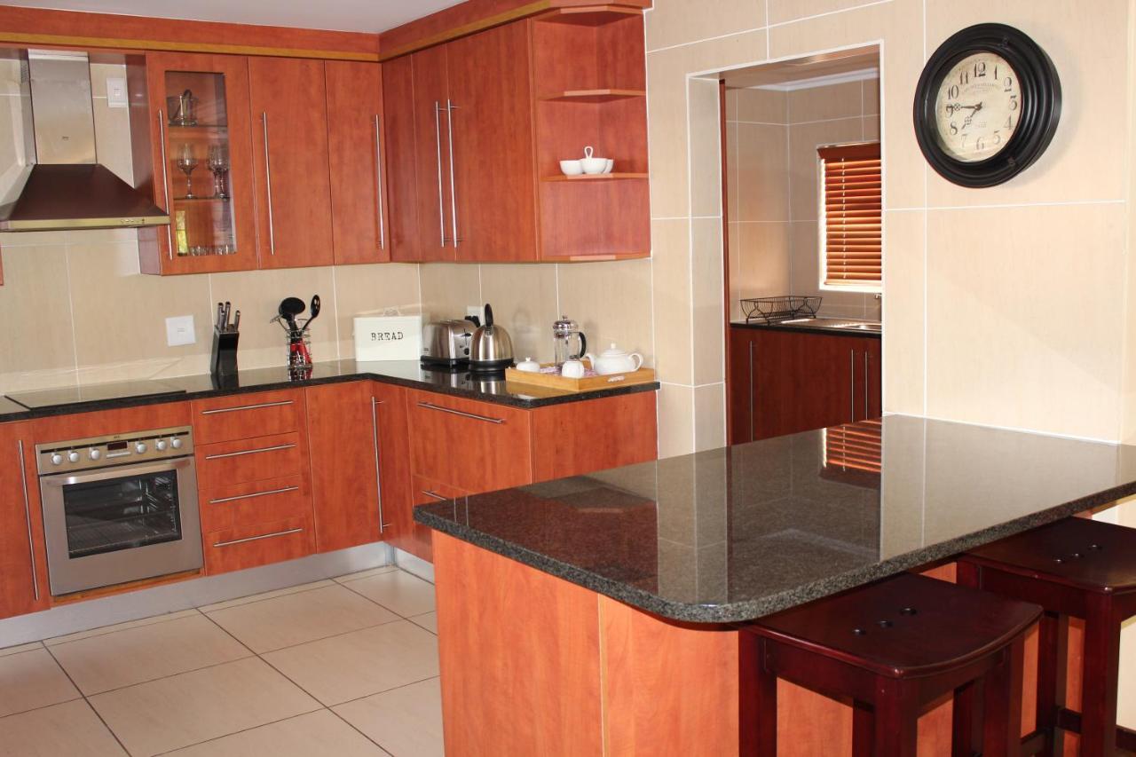Topaz Cove Luxury Villas ايدنفيل المظهر الخارجي الصورة