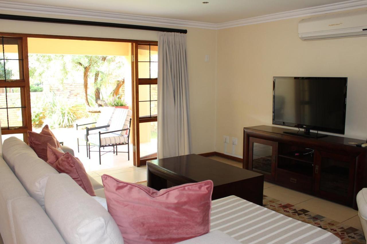 Topaz Cove Luxury Villas ايدنفيل المظهر الخارجي الصورة