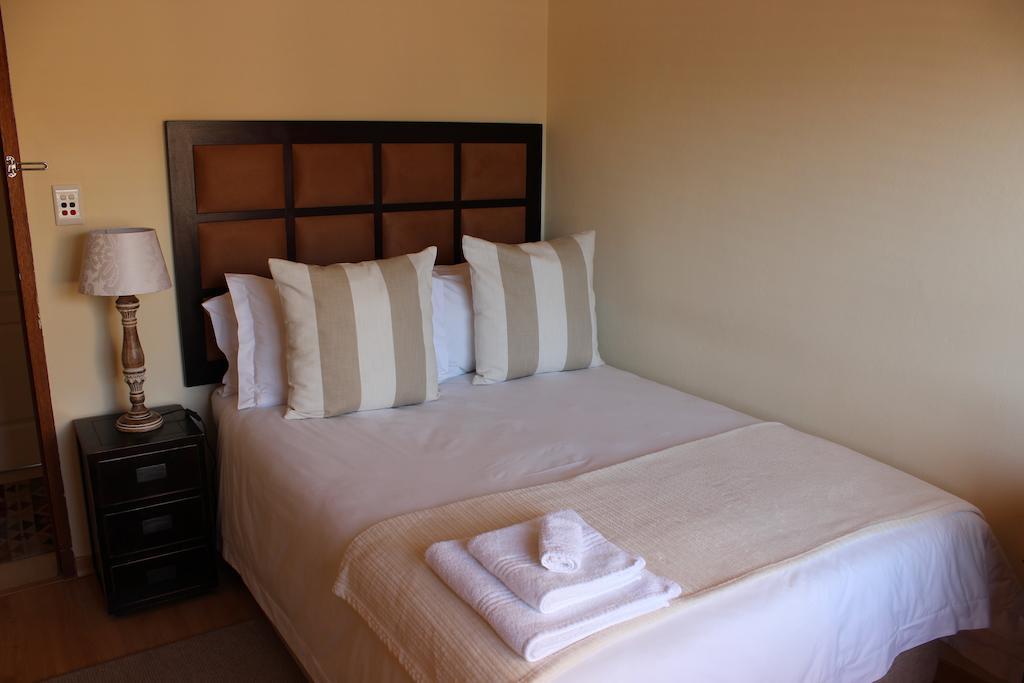 Topaz Cove Luxury Villas ايدنفيل المظهر الخارجي الصورة